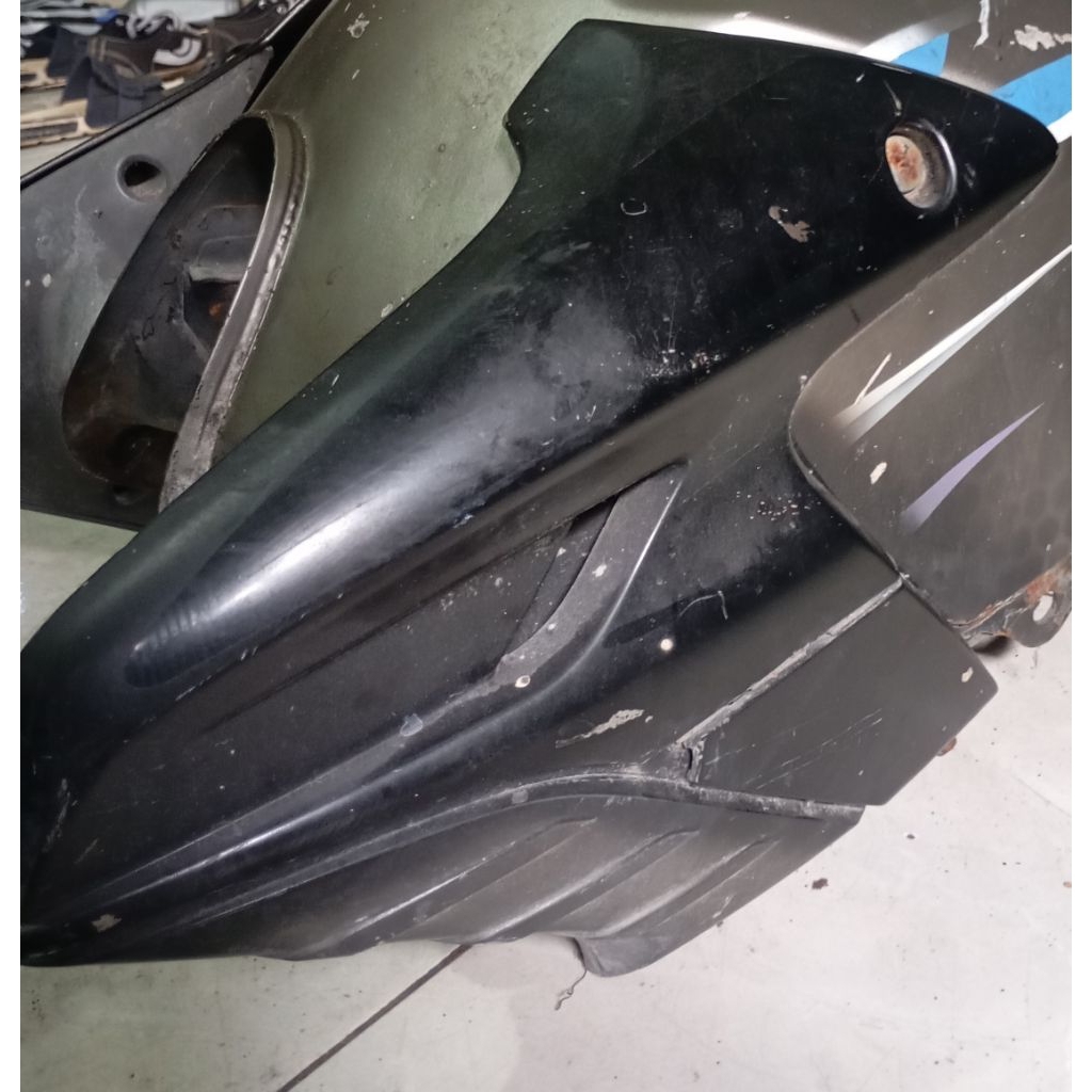 sayap tangki tiger revo