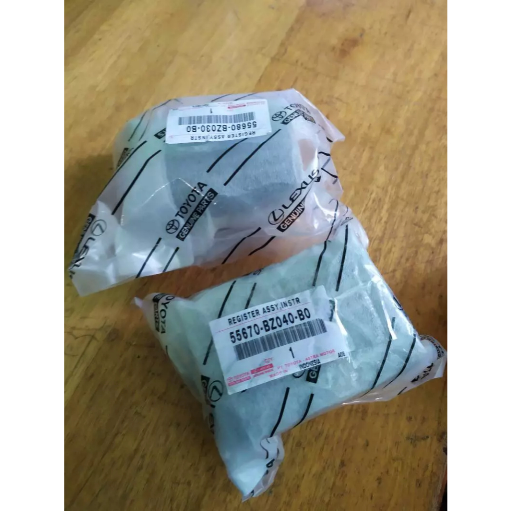 Grille Gril Kisi-Kisi AC Depan Tengah Kanan Kiri Rush Terios 2006-2017 Lama 55670-BZ040-B0 55680-BZ0