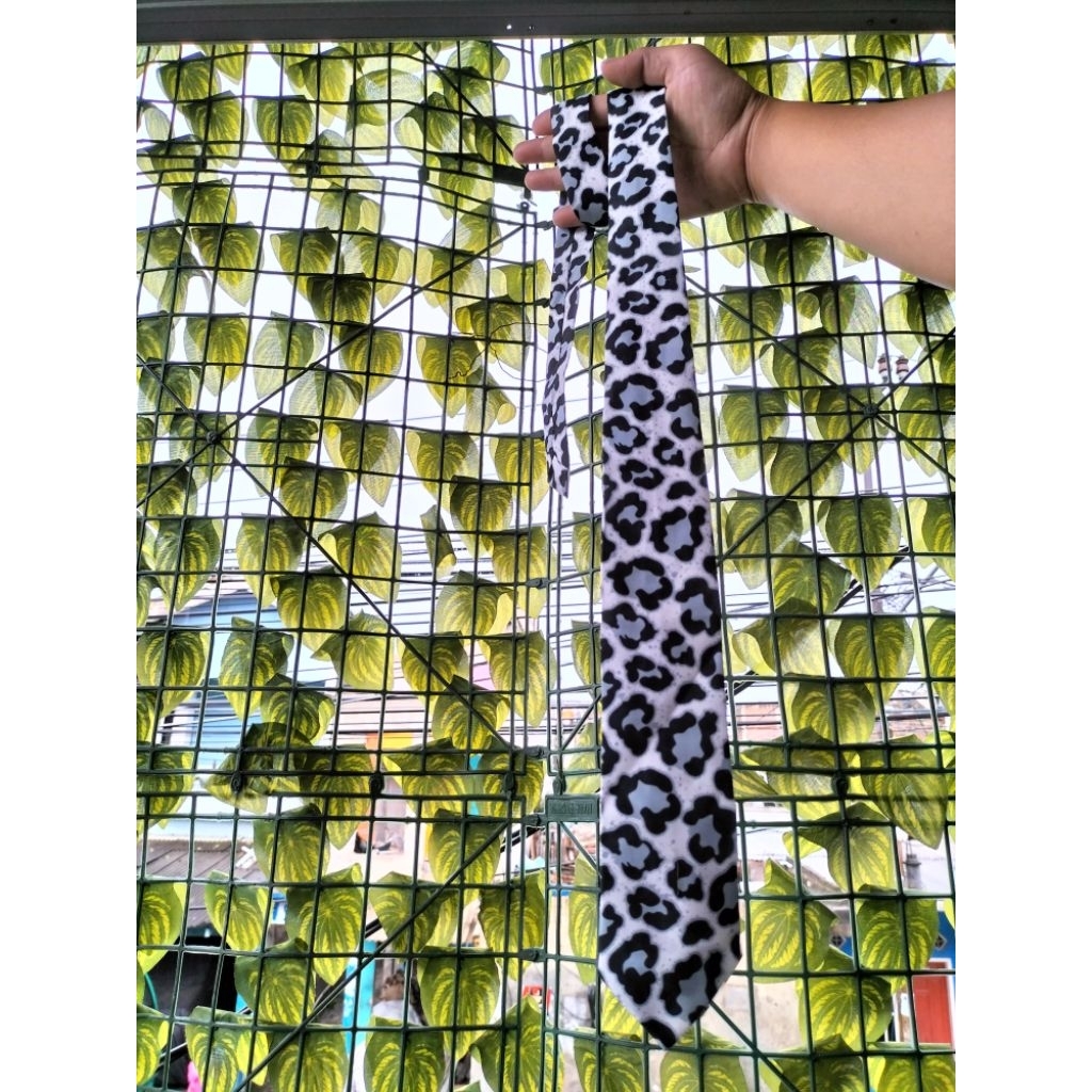 dasi leopard/nanami/jujutsu