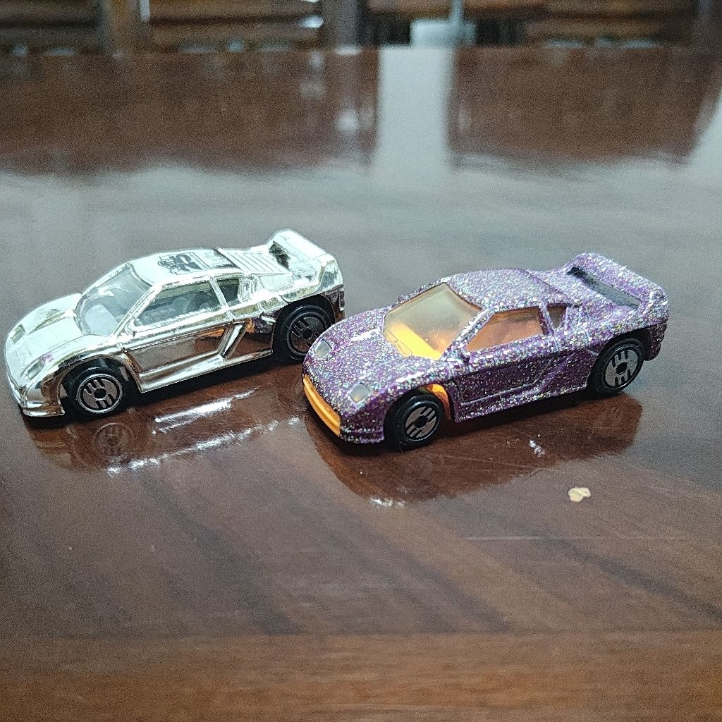 Hot Wheels Zender Fact Ultra Hot Loose