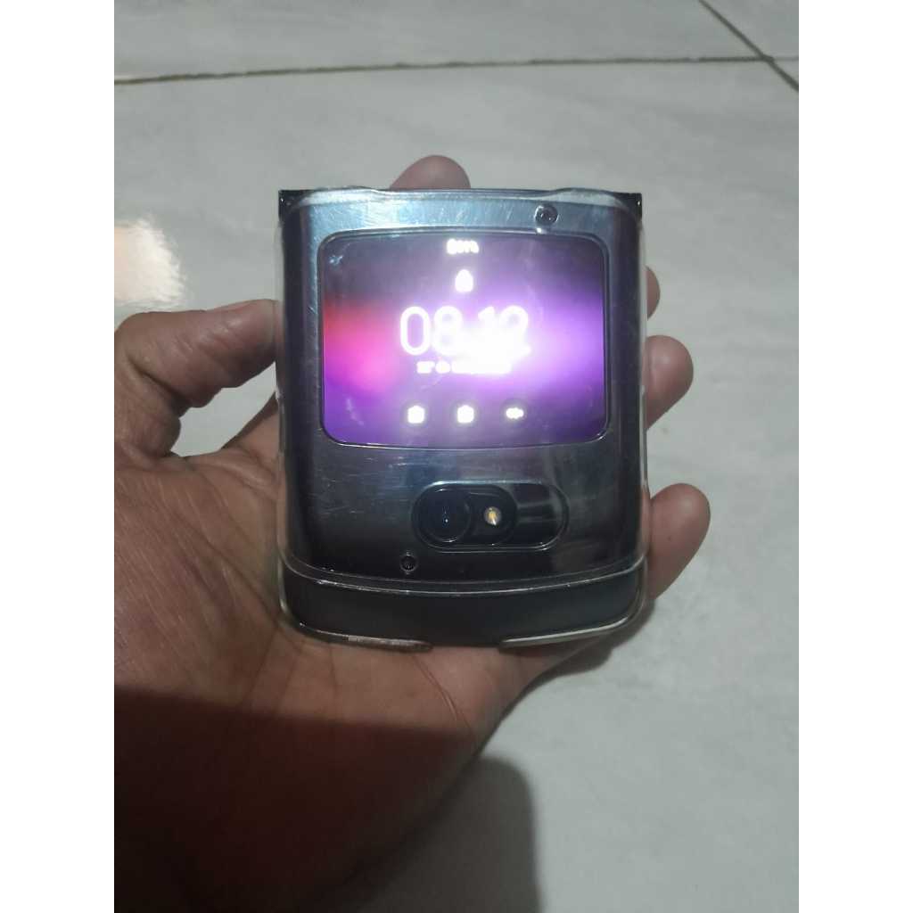 Motorola Razr 2020 Minus