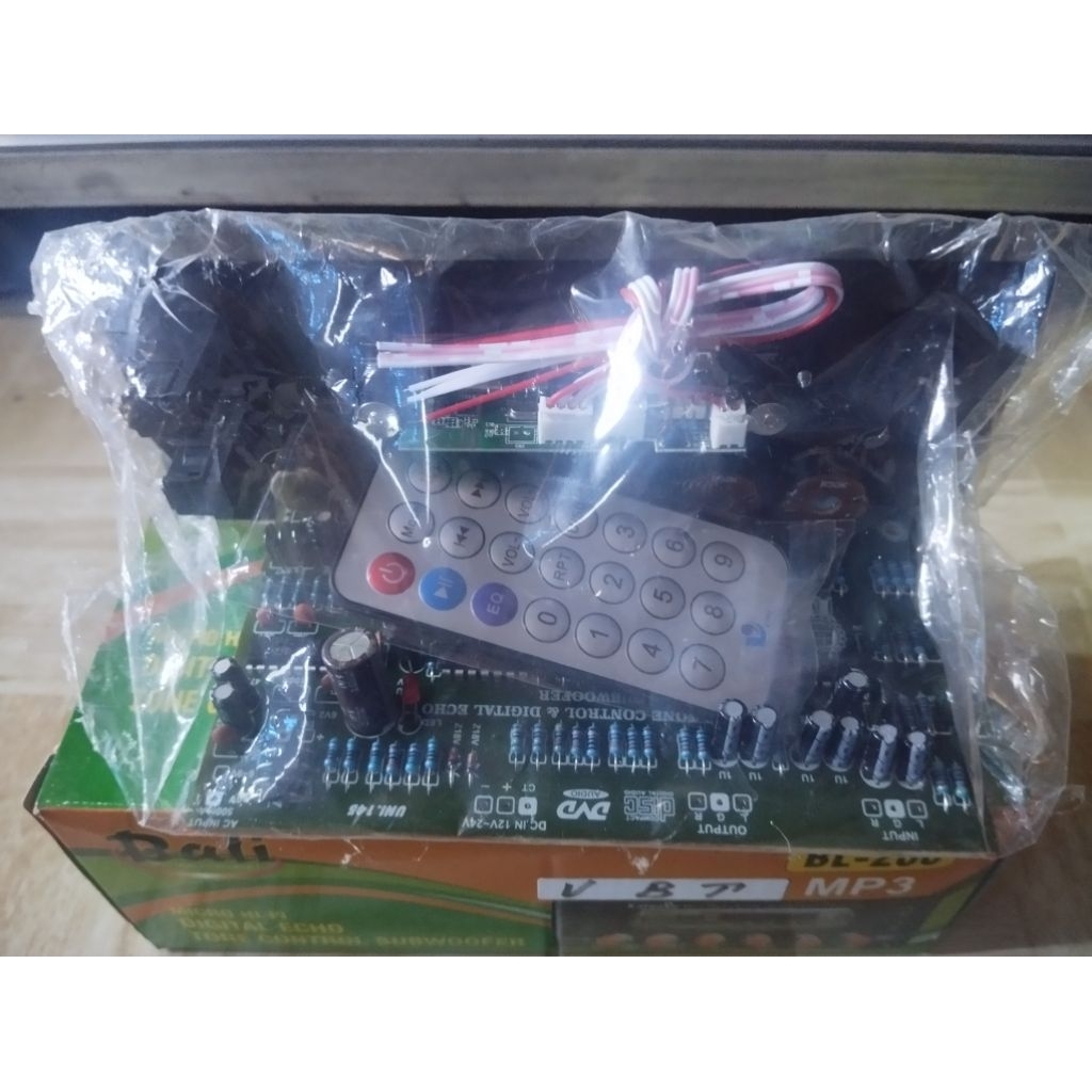 Kit Tone Control Digital Echo + Subwoofer MP3 Bloetooth BL 206