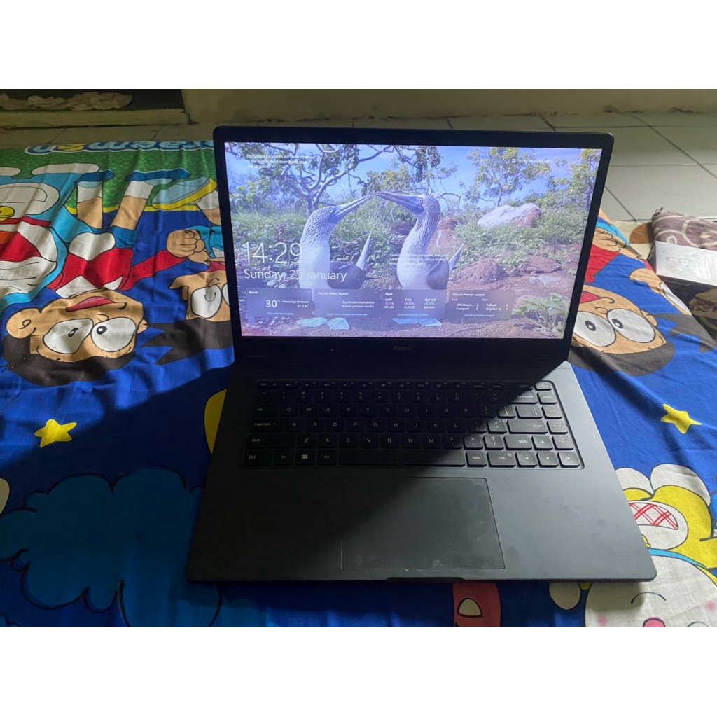 LAPTOP BEKAS XIAOMI REDMIBOOK 15 RAM 8GB 256 SSD W 10 15.6 FHD I3 + ADAPTOR Xiaomi Redmi book 15 inc