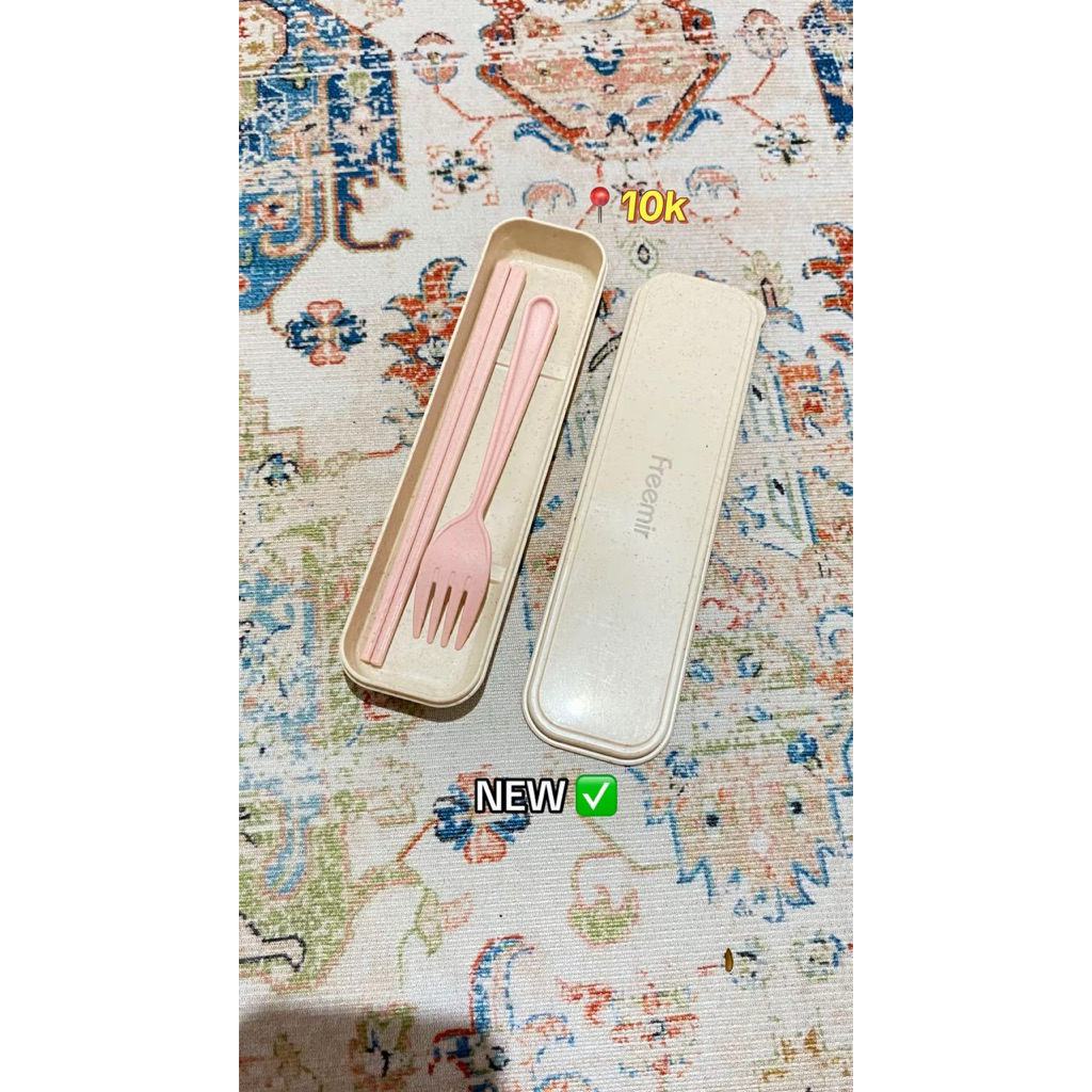 Set Alat Makan FREEMIR