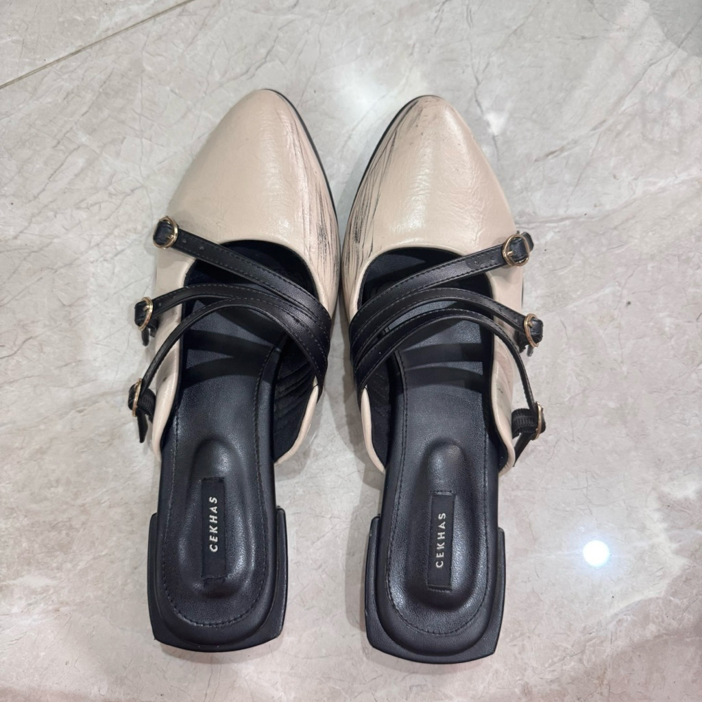 [PRELOVED] Cekhas Leora Mules 41