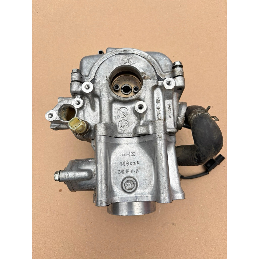 Boring Blok Head Cylinder Kop Vario 150 Pcx 150 Set isi Original