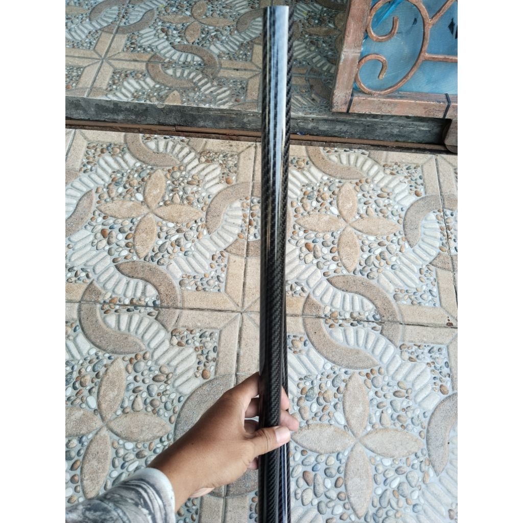 60cm Carbon Tube,Pipa carbon tebal 1mm diameter luar 25mm panjang 600mm, Produk import, Warna glosy,