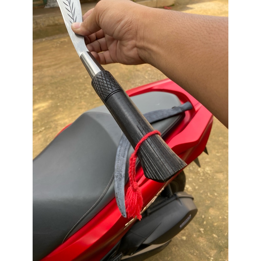 Arit Rumput Madura Ukuran 65cm Lengkap Sarung Kerajinan Tangan