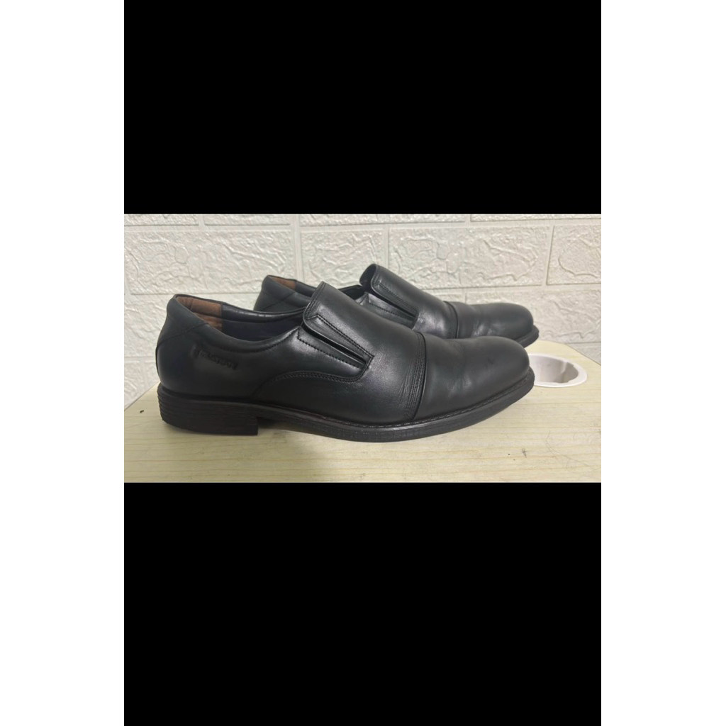 sepatu second pantofel playboy uk 42