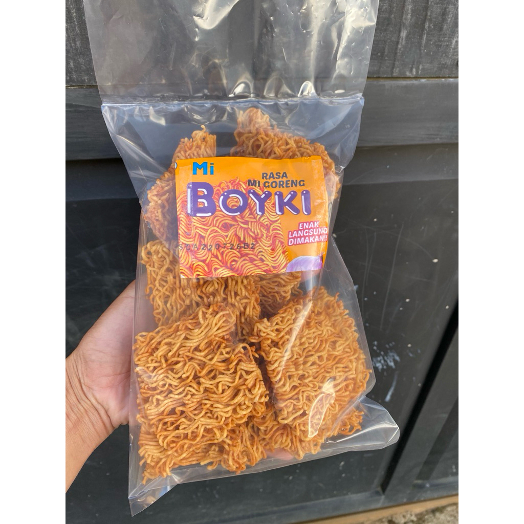 snack branded mie boyki 200grm