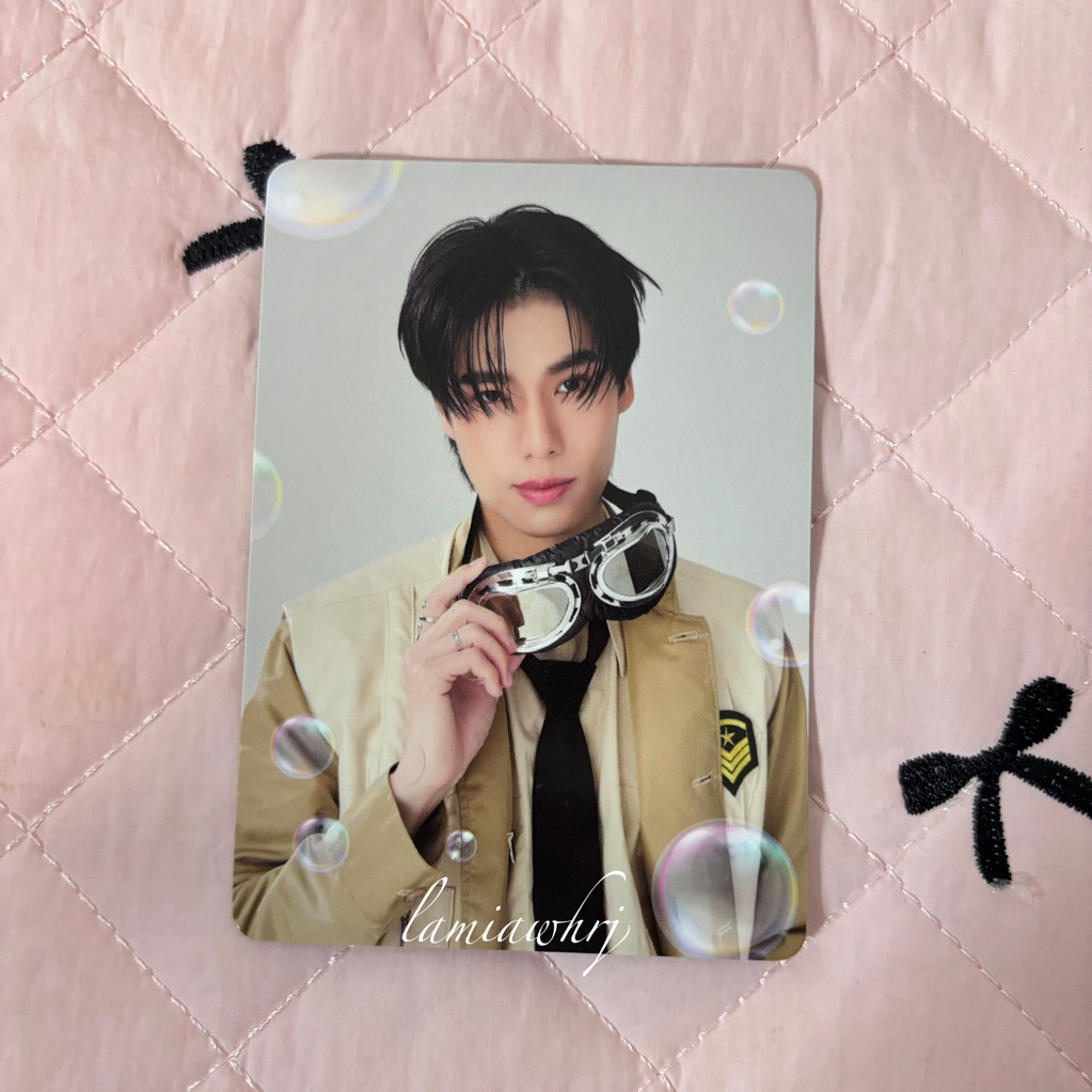 (official) Phuwin Bubble LOL 2025