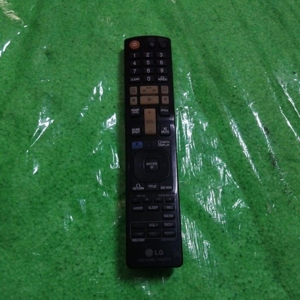 DVD HOME TEATER MERK  LG AKB72975902