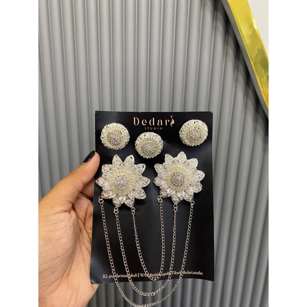 Set Bros Kenari Borobudur Silver