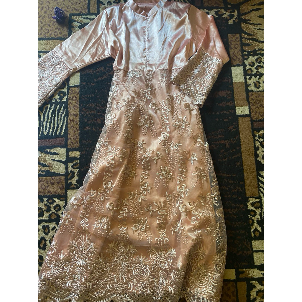 pl dress brukat salem