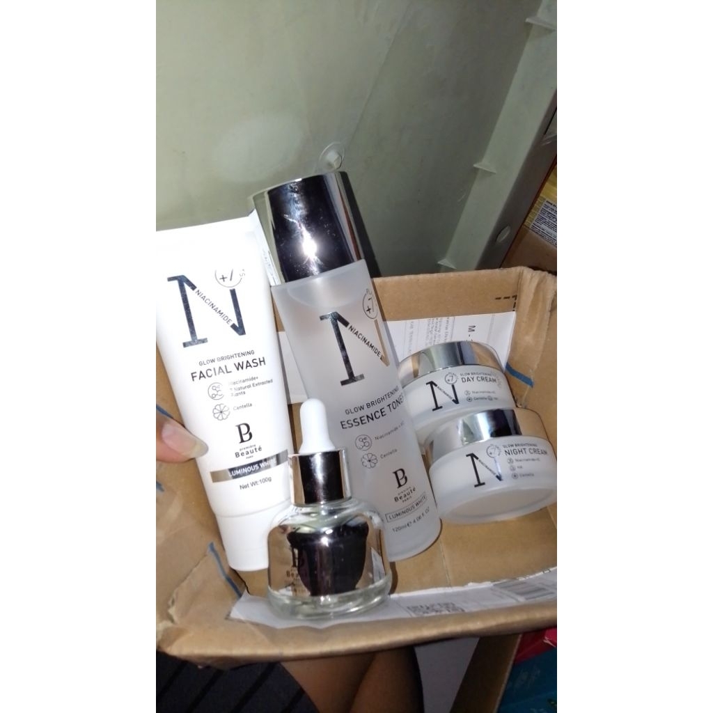 preloved sepaket premiere beaute skincare dapet sepaket ya isi 5