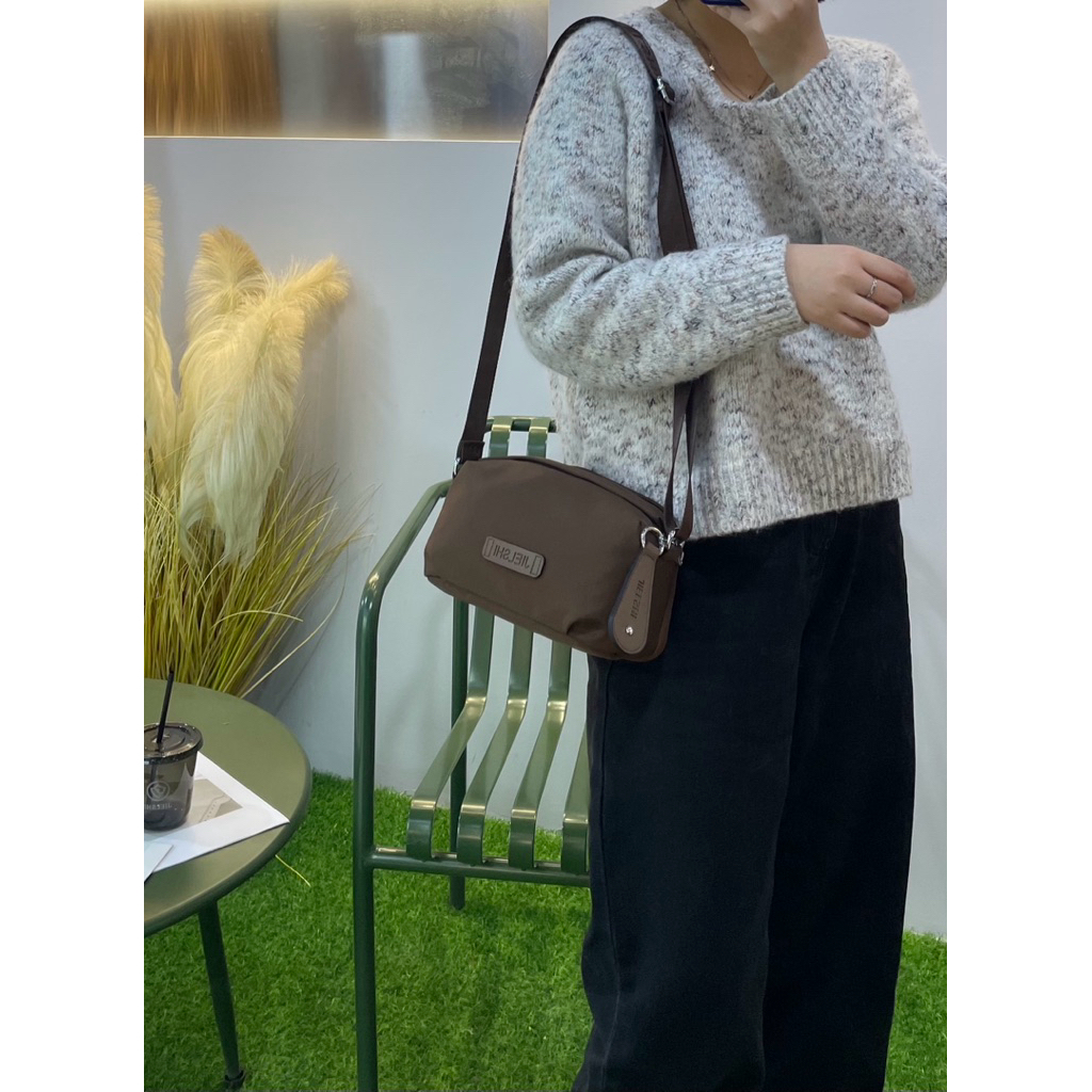 Jielshi Tas Wanita C67 Sling Bag Korea Style Bahan Parasut Premium Anti Air