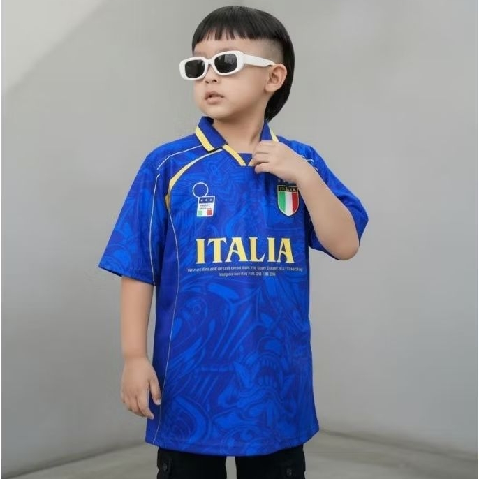 Jersey retro fantasy Italia/ Jersey bola Italia anak terbaru