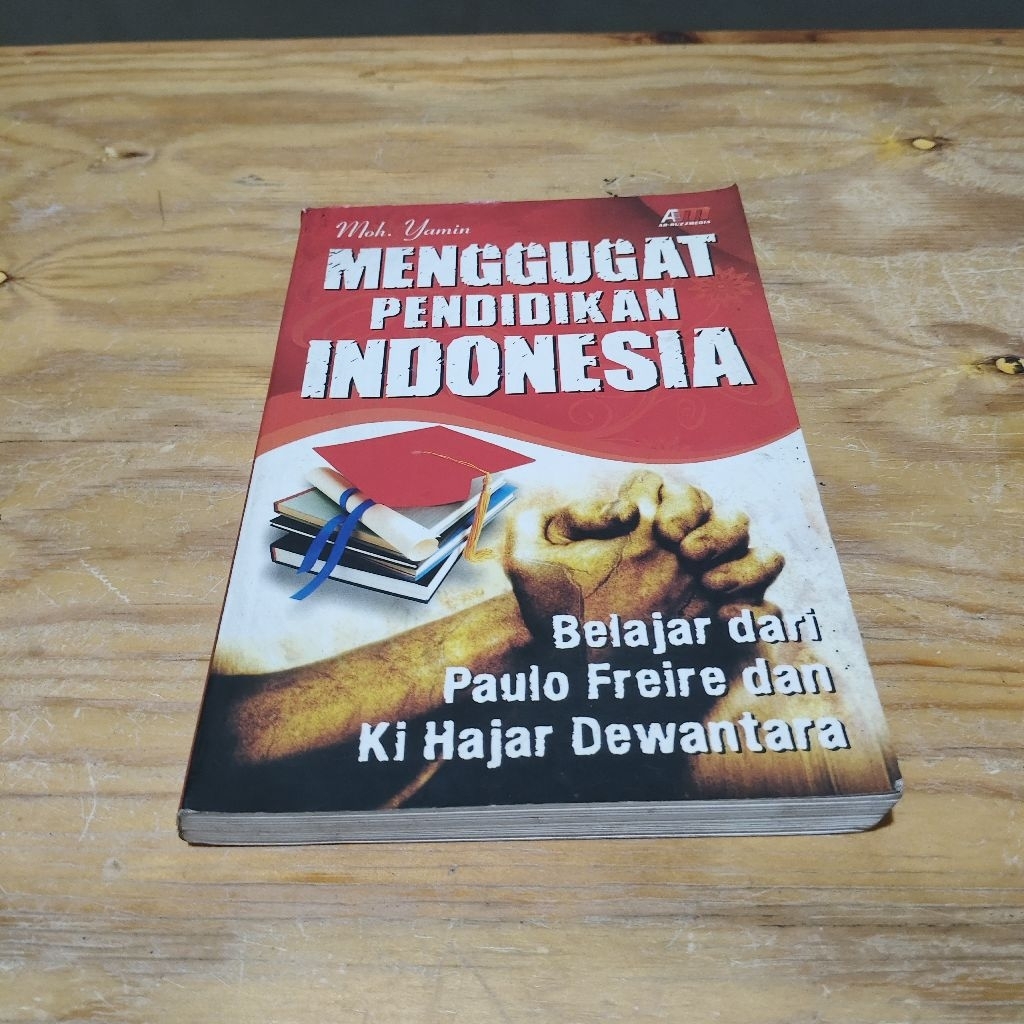 Buku Menggugat Pendidikan Indonesia