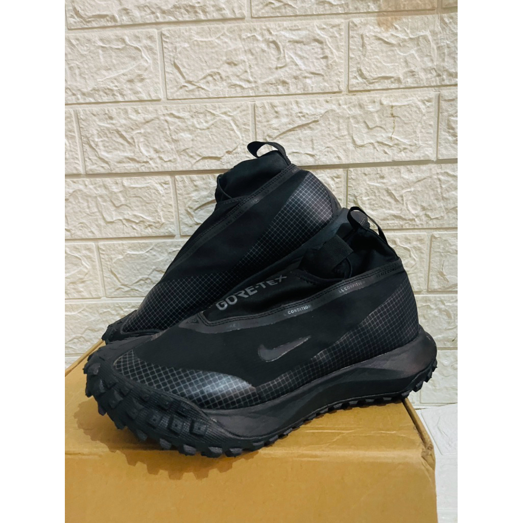 Sepatu Hiking Nike Goretex Size 43