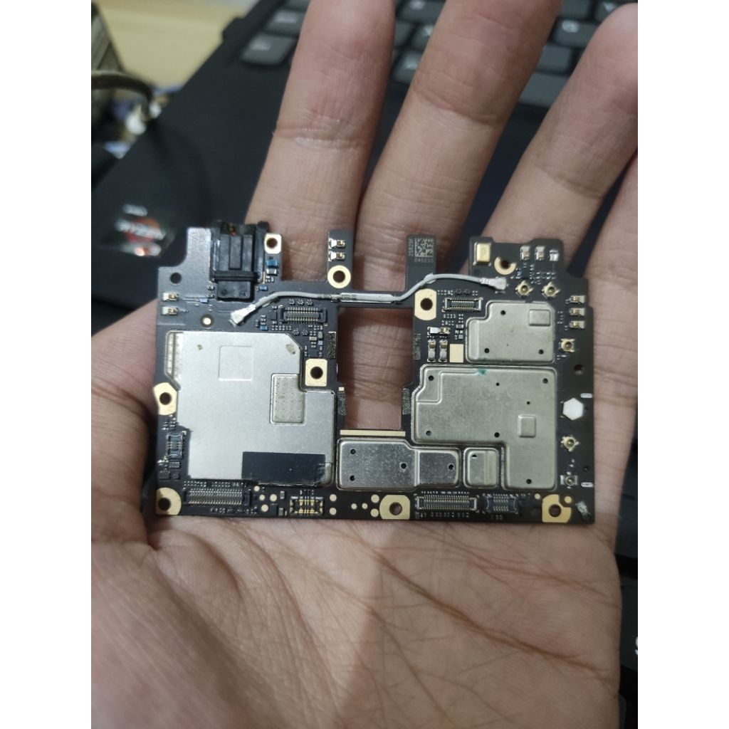 MESIN POCO F1 HIDUP NORMAL