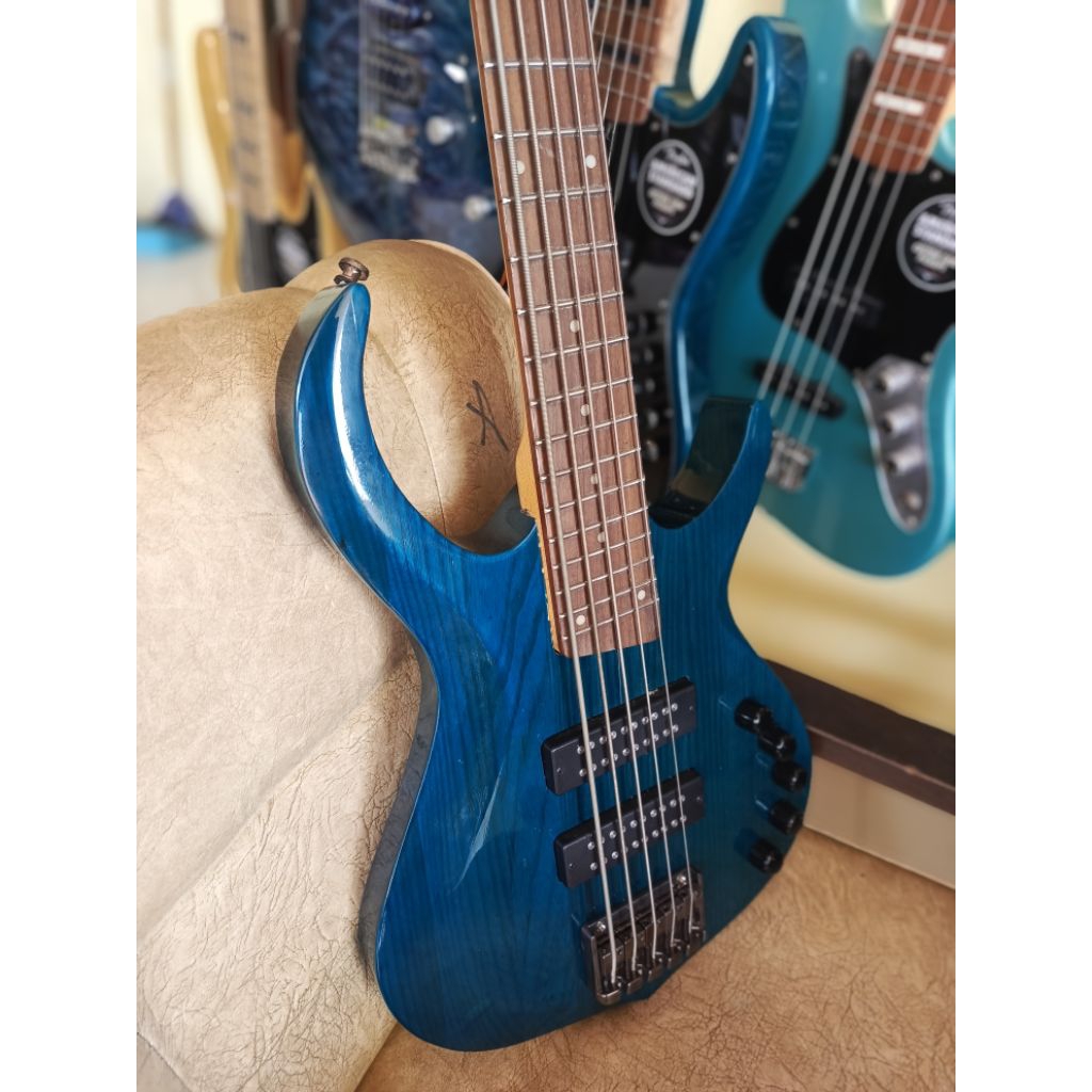 bass marcus miller custom 5string aktif
