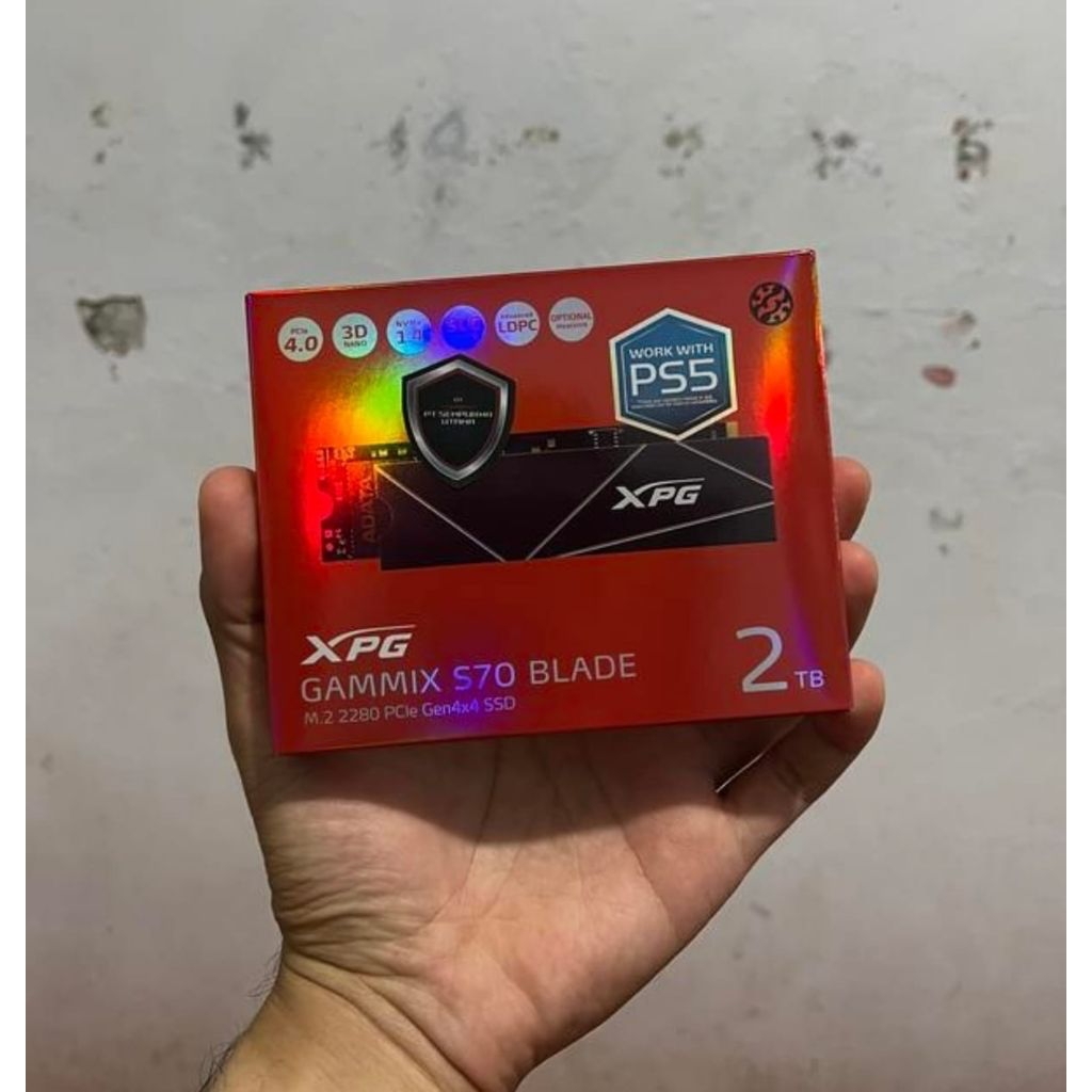 ADATA XPG Gammix S70 Blade 2TB + EC700G M.2