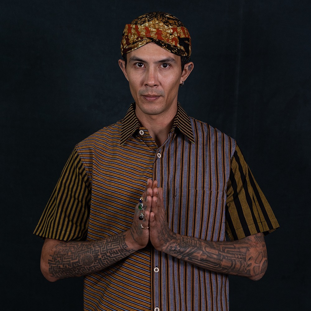 Lurik Lengan Pendek Pria Abhi Naya