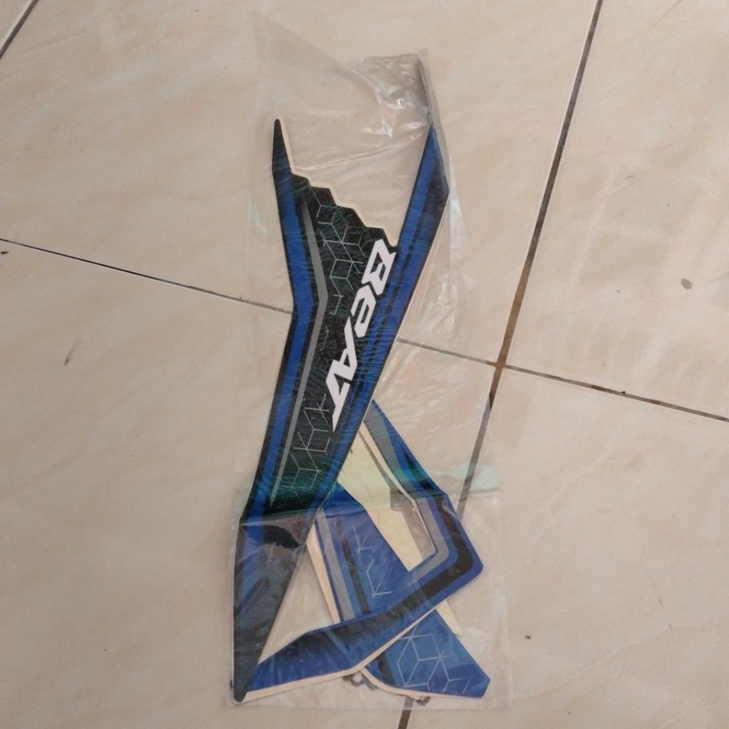 Lis/striping sepeda motor  beat tahun 2020