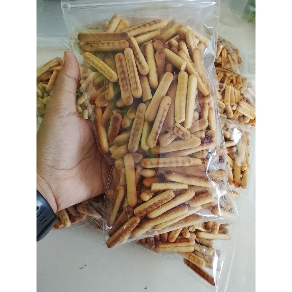 Biskuit Stik aroma durian
