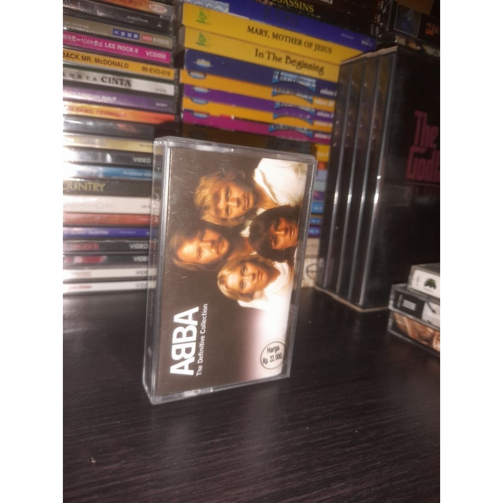 Kaset ABBA - The Definitive Collection