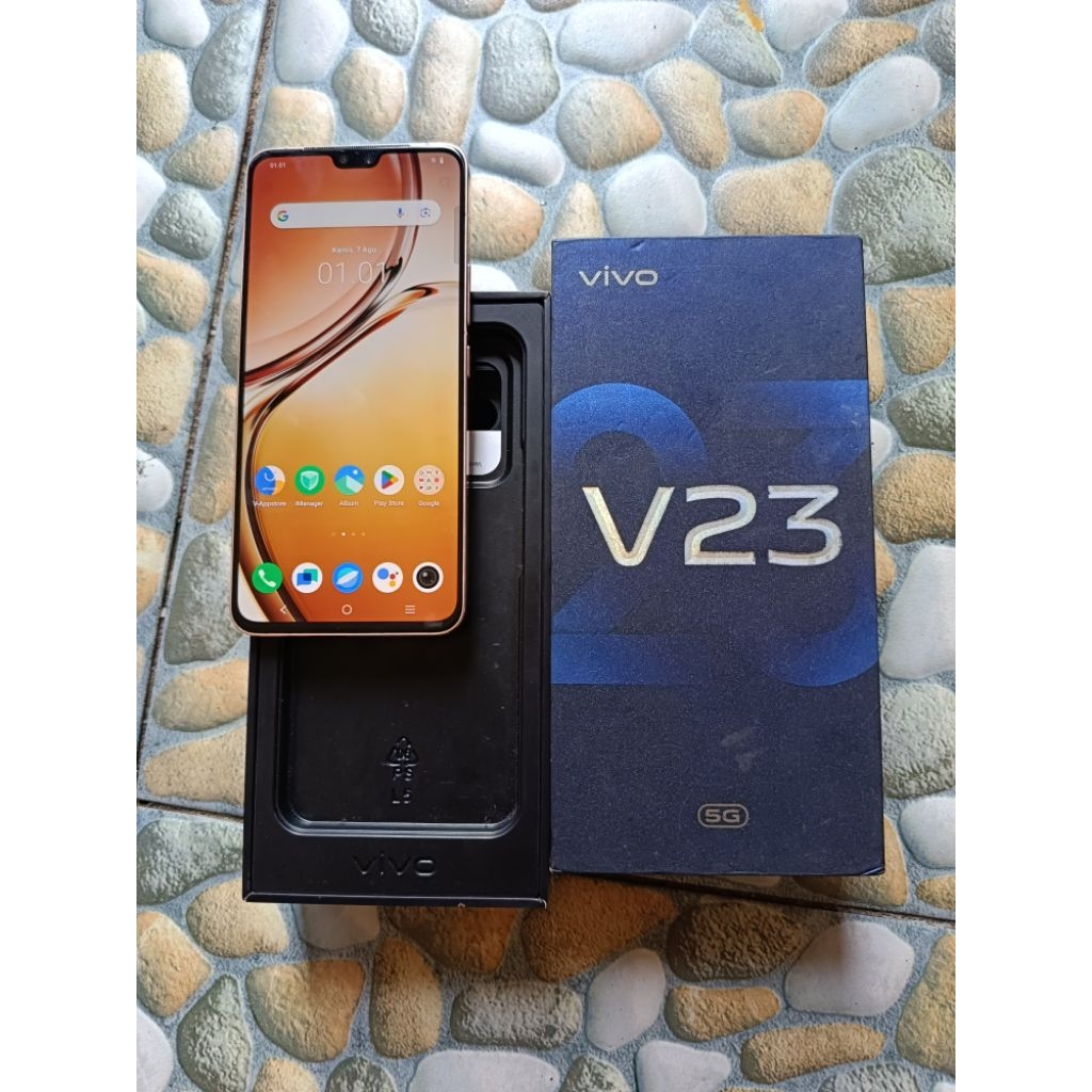 Vivo V23 5G Ram 8/128GB hp dus (Second)