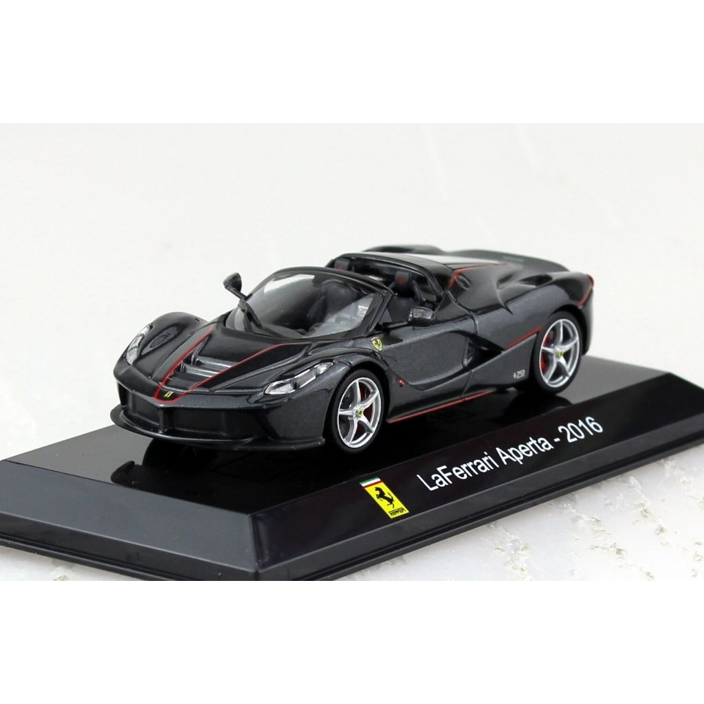 Miniatur Model Mobil Sport Hypercar Diecast Altaya 1/43 Ferrari LaFerrari Aperta - 2016 Black Hitam