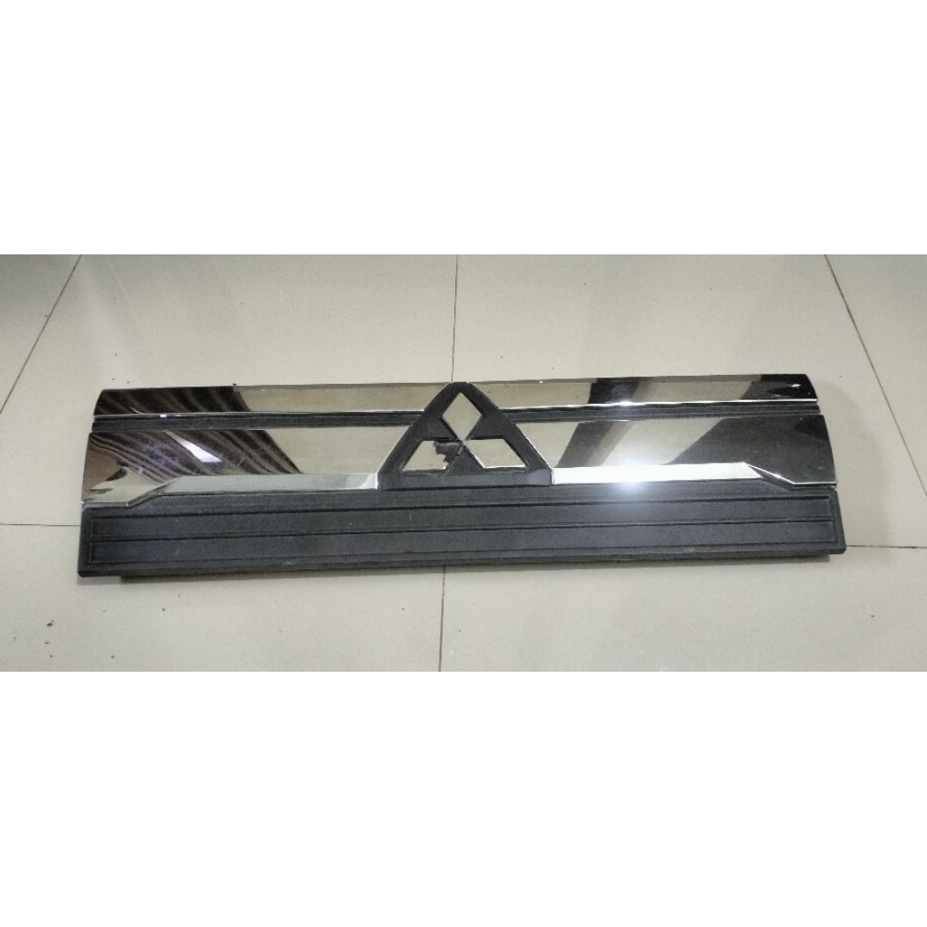 gril grill L300 EURO 4 ORIGINAL (minus d lambang 3 berlian)