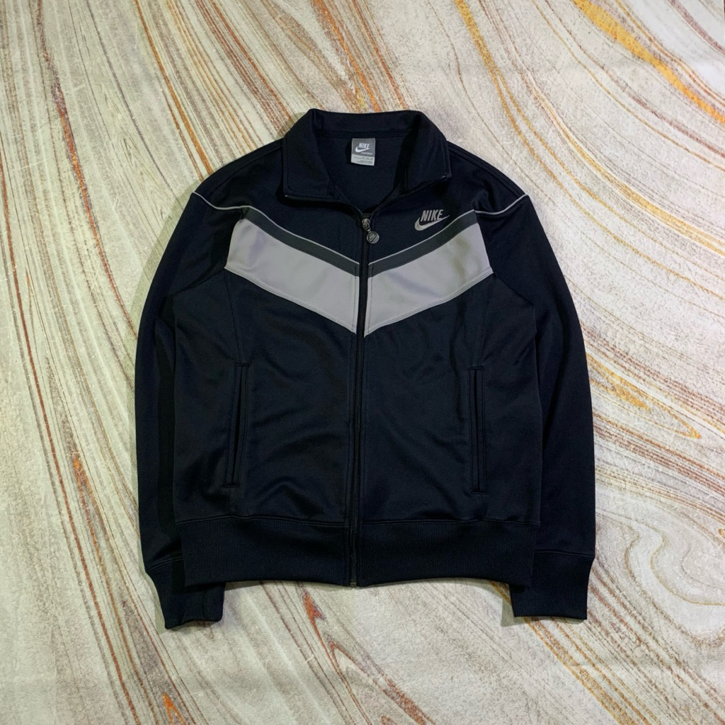 Tracktop Nike
