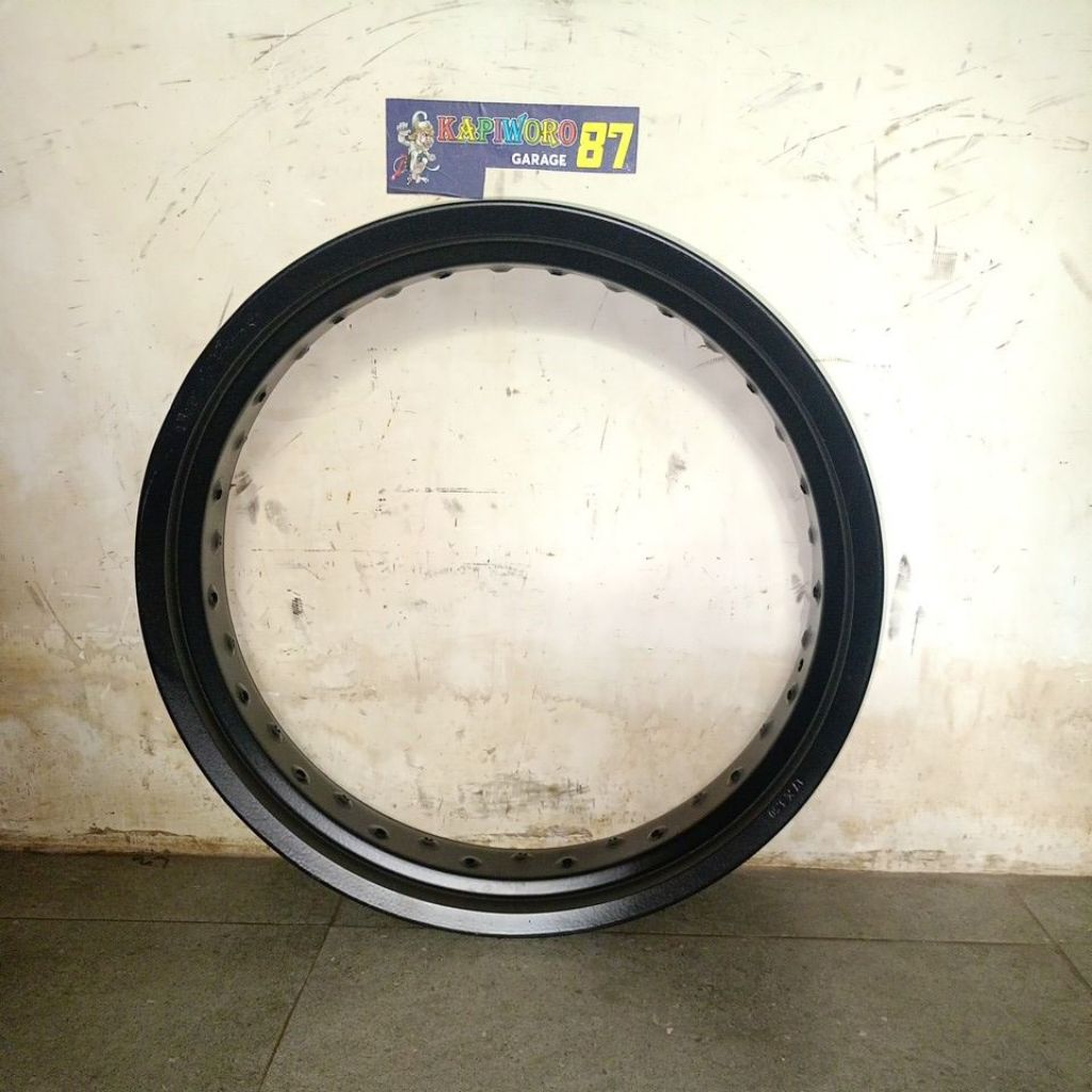 pelk V Rossi 17×350 hole 36