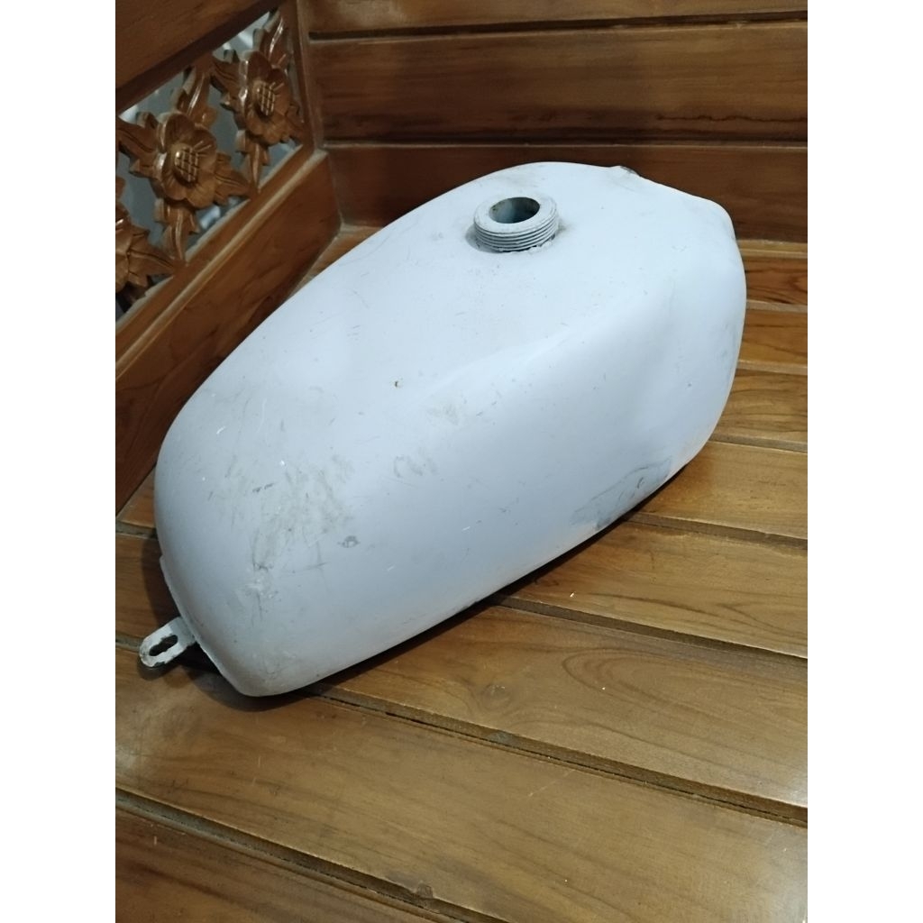 tangki suzuki gt 125,185 original copotan