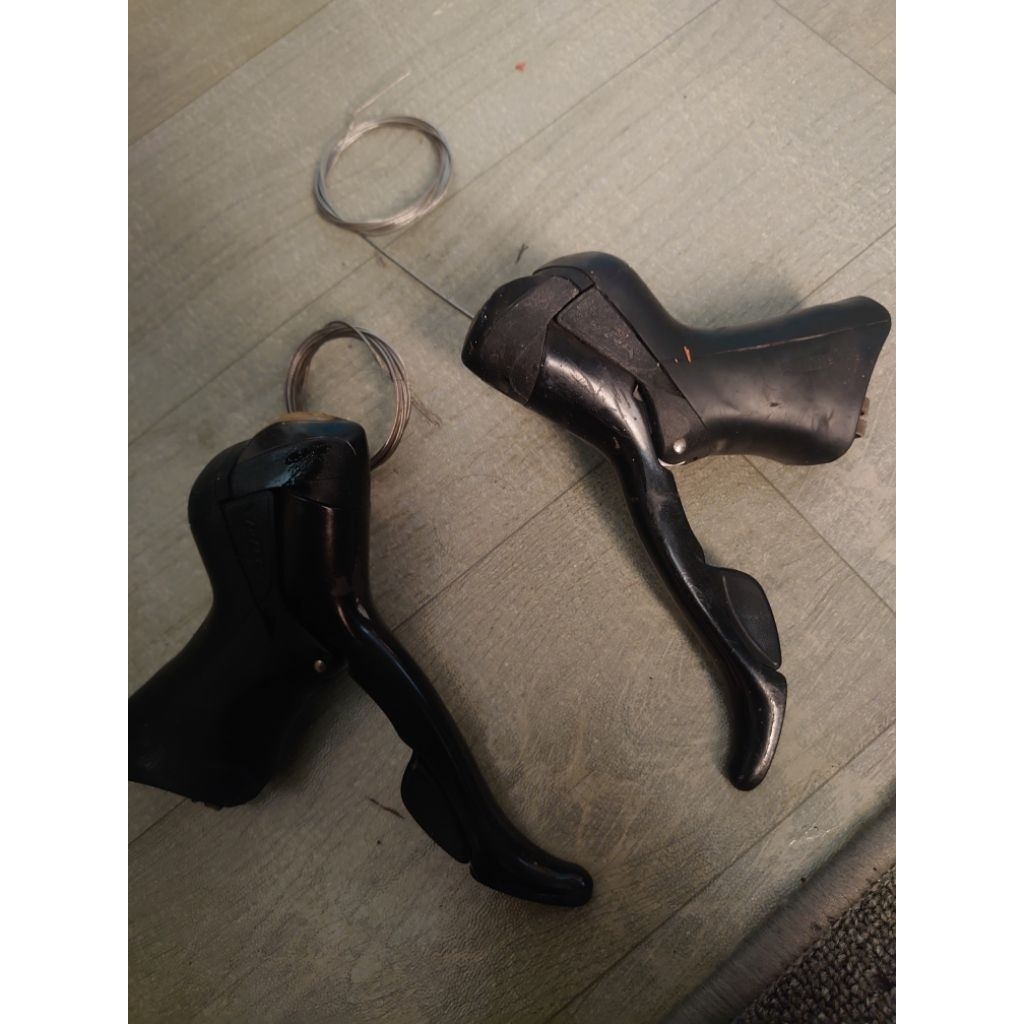 Brifter Shimano Sora 2x9