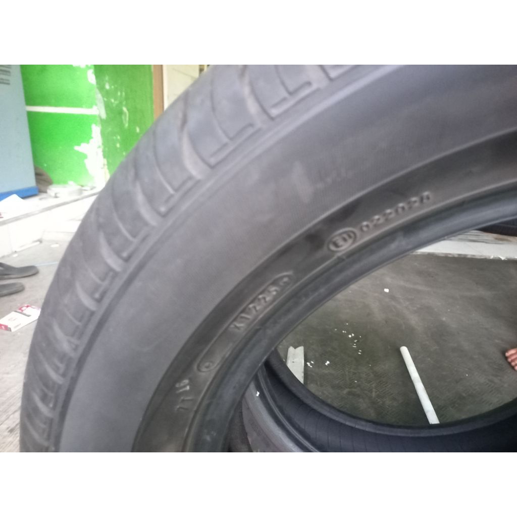 Ban Second baru ukuran 185/65/R15. Dunlop SP-Sport 300, 1 set 2 ban