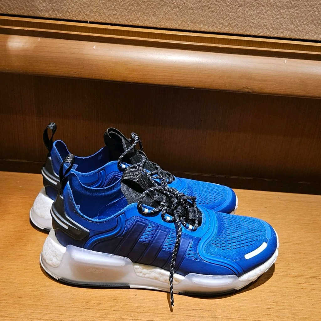 ADIDAS NMD V3 Royal Blue Crystal White