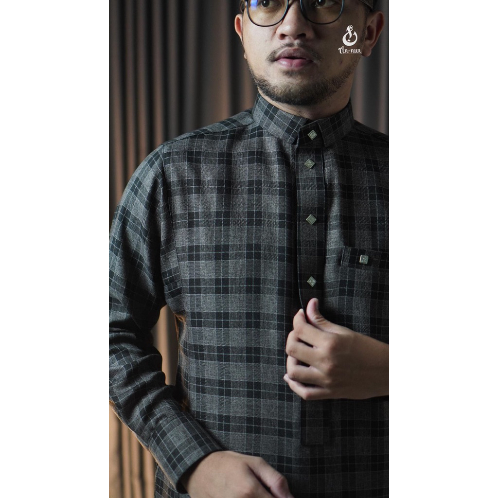 GAMIS / JUBAH PRIA ANNUN TERBARU BAHAN WOL MOTIF RUBA’