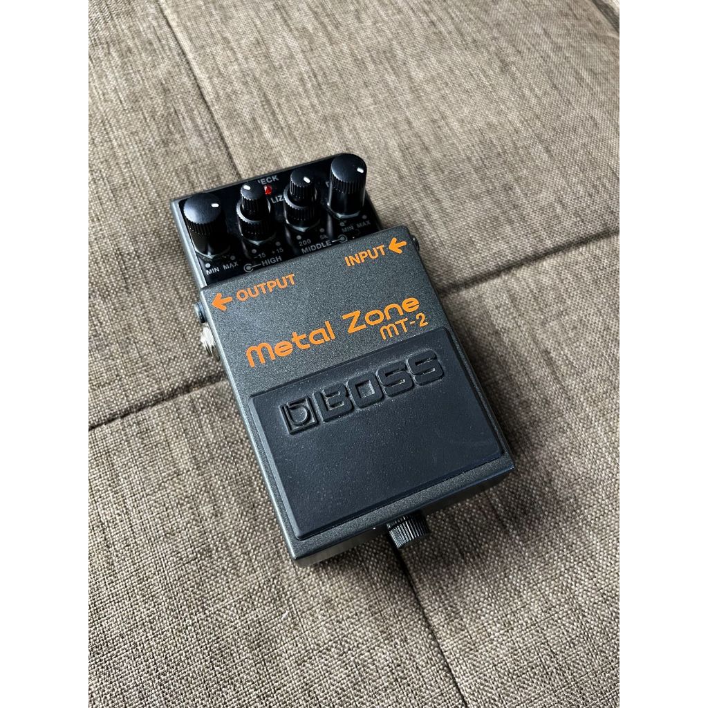 Boss metal zone mt2