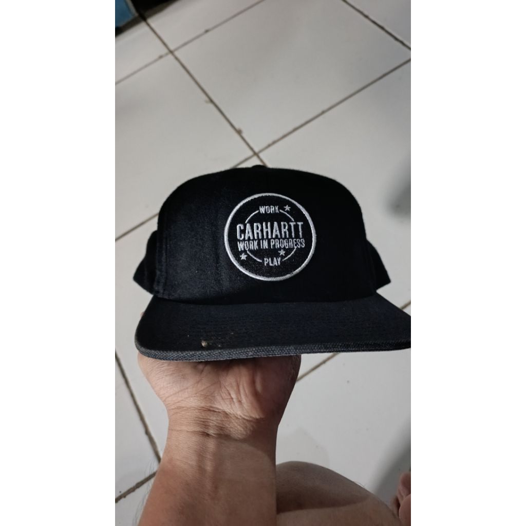 Topi snapback carhartt x starter