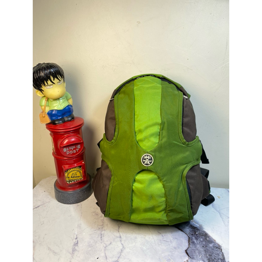 backpack crumpler the king single