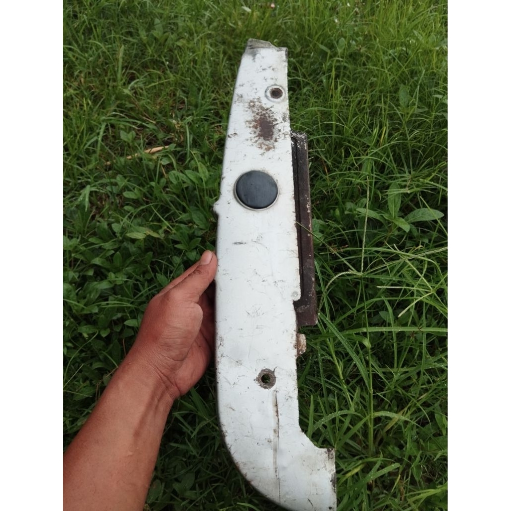 ketengkas tutup rantai original honda astrea prima