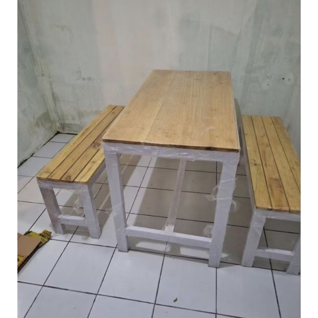 1 set meja kursi cafe panjang kaki putih 1 meja 2 kursi