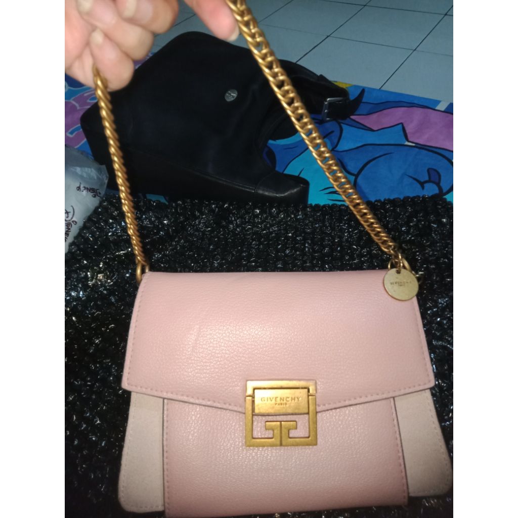 tas wanita GIVENCHY PARIS pink salem