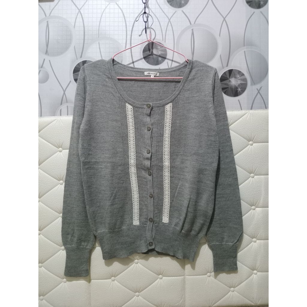 Cardigan rajut mix brukat warna grey by GLACIER