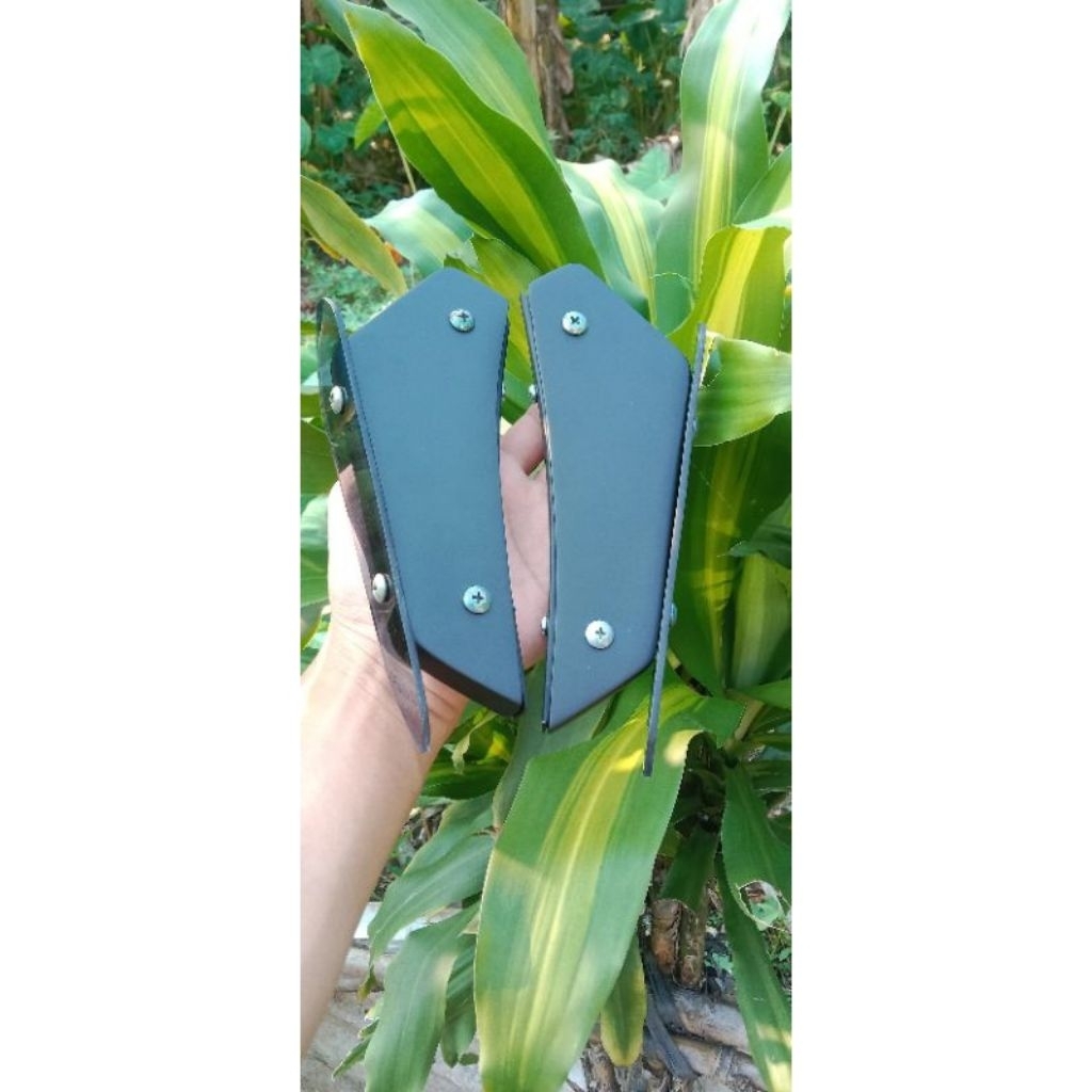 winglet samping R15 v2 model downforce