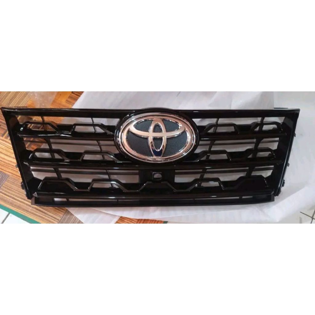 Grill FORTUNER 2021 GR Original
