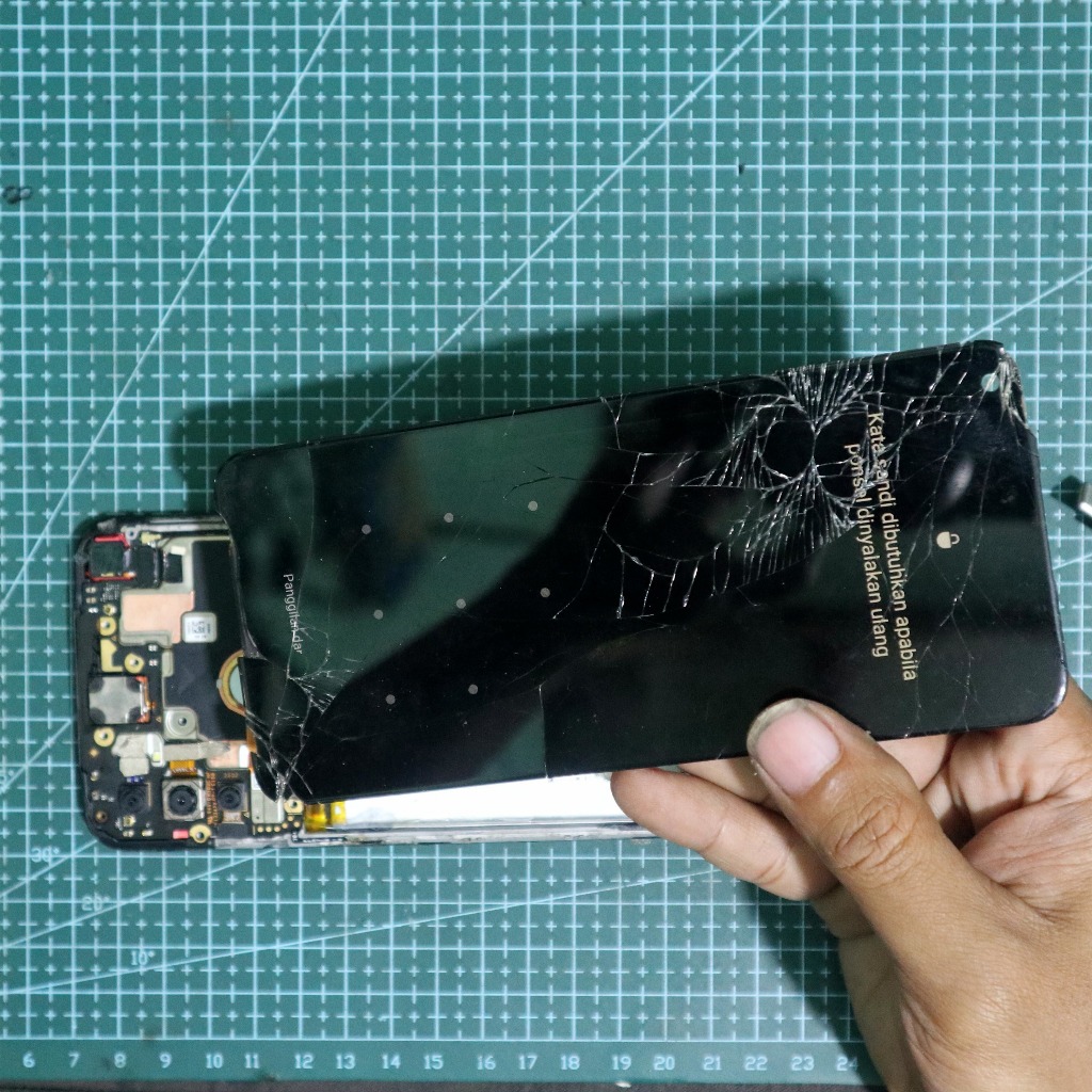 LCD Bekas Rusak Oppo A53/A54/A55/Realme 7i/C17 Sudah Test Lampu Backlight Nyala Garis / Tompel